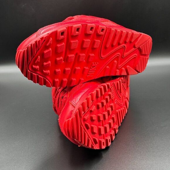 Nike Air Max 90 'Triple Red' - Picture 10 of 12